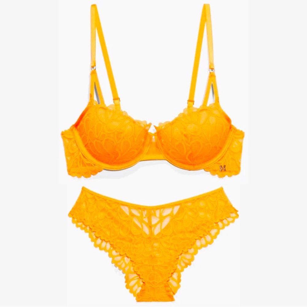 Savage x FENTY Sexy Vibrant Bright Lace Push-up Set